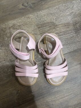 Farwest Girls' Pink Strappy Comfort Sandals